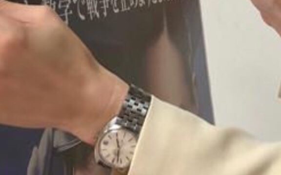 菅田将暉さんが愛用する腕時計